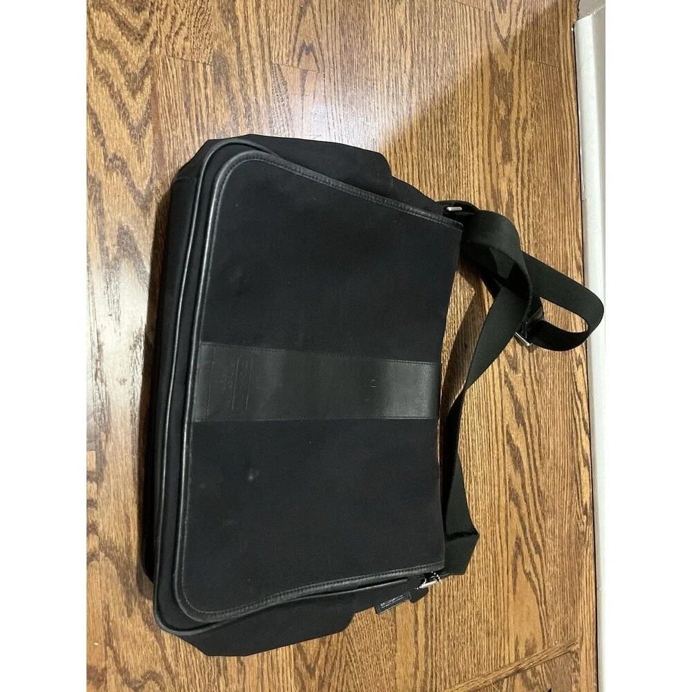 COACH Men's Messenger Commuter Bag Black Canvas Leather Trim Black F35-6437